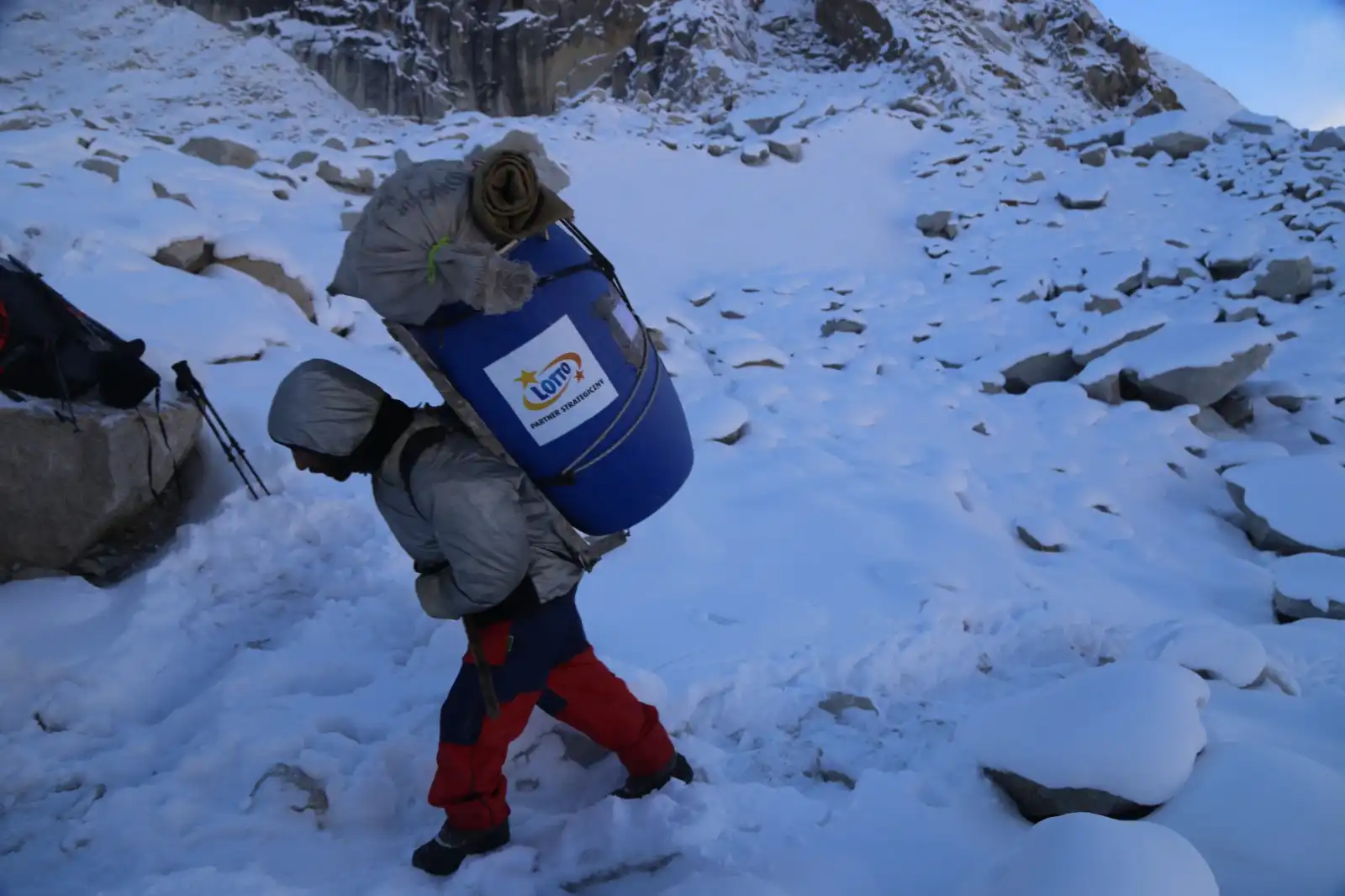 k2-gondogoro-la-trek-006