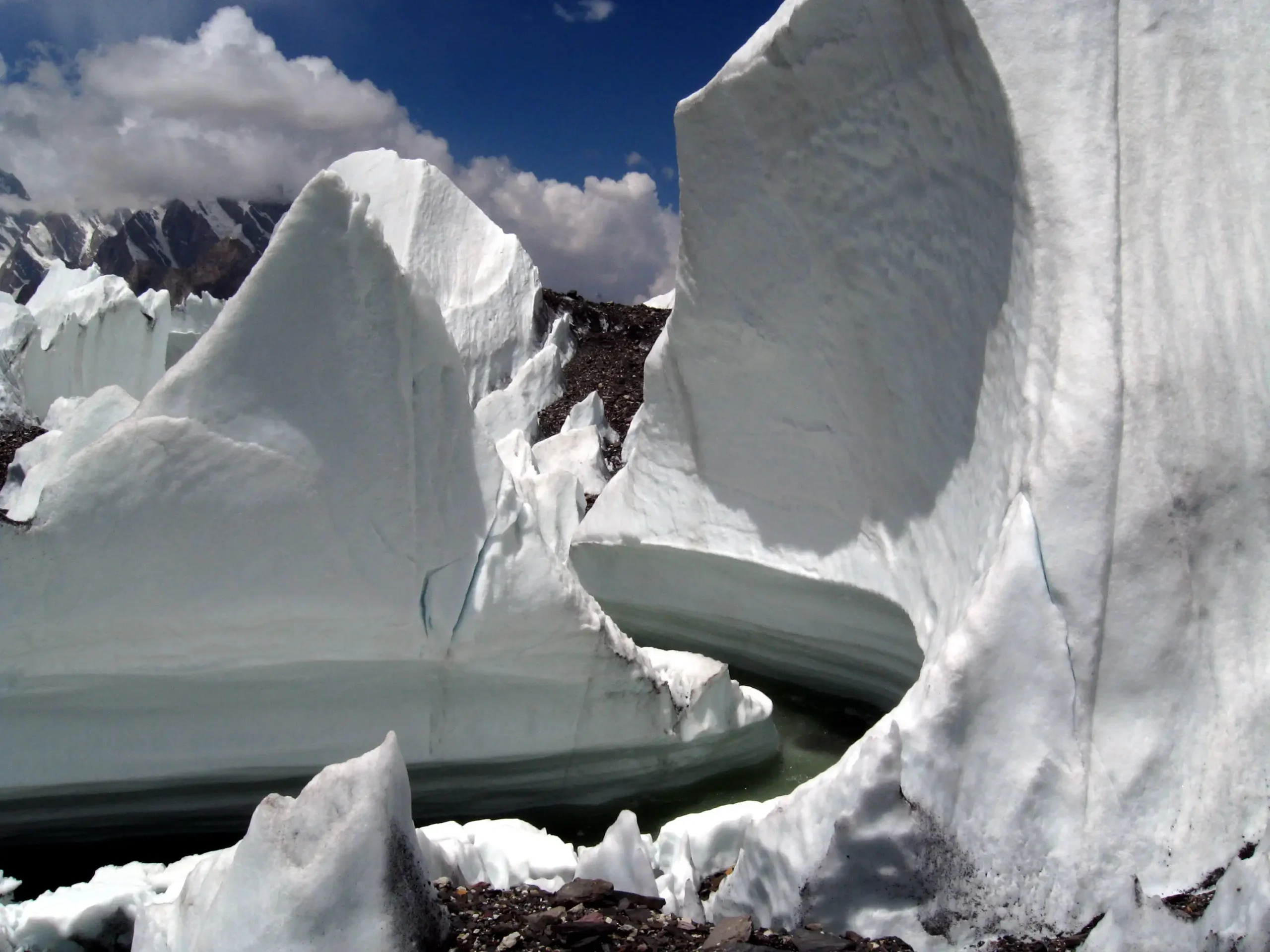 k2-gondogoro-la-trek-067